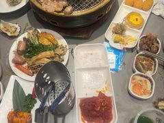 -山焱·炭火自助烤肉(周浦万达店)