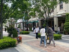 -比斯特上海购物村精品奥特莱斯