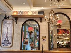 -玛格萝妮比萨屋(四平店)