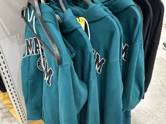 -BIGOFFS 超级折扣(仁恒伊势丹店)