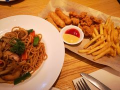 -菲滋意式餐厅(西湖文化广场店)