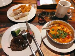 -四海一家自助餐(益田假日广场店)