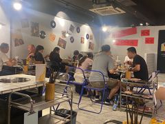 -鹿鸣山草本茶香火锅(园西路店)