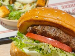 -The Habit Burger Grill 哈比特汉堡(复兴soho店)