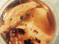 -香山胡记吴江路生煎(灵山路店)