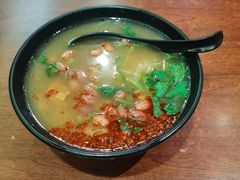 牛肉酸辣粉-小杨生煎(百联嘉定购物中心店)
