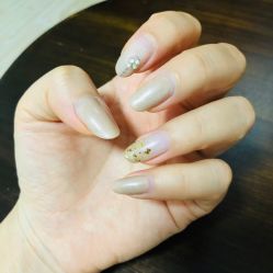 -济南花里美甲美睫