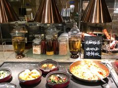-松山湖凯悦酒店·Café自助餐厅·周末火舞秀表演