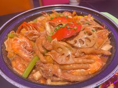 -多嘴超级肉蟹煲(中街恒隆故宫店)