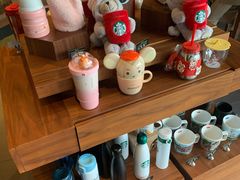 零售区-星巴克(漕河泾2店)