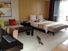 -上海怡沁园度假酒店