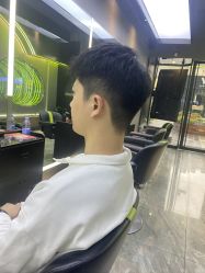 -不迫先生专业男士剪发