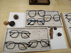 -Eziwish眼镜·蔡司授权店