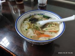 -长人馄饨铺(解放街店)