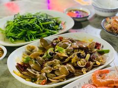 -四川小胡子海鲜(丁村万人海鲜广场店)