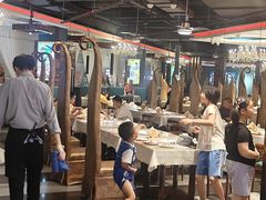 -四海一家自助餐(益田假日广场店)