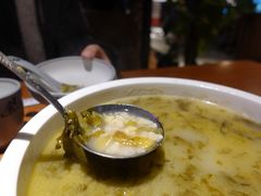 酸菜豆瓣汤-盐帮食坊•小河帮川菜(四川师大店)