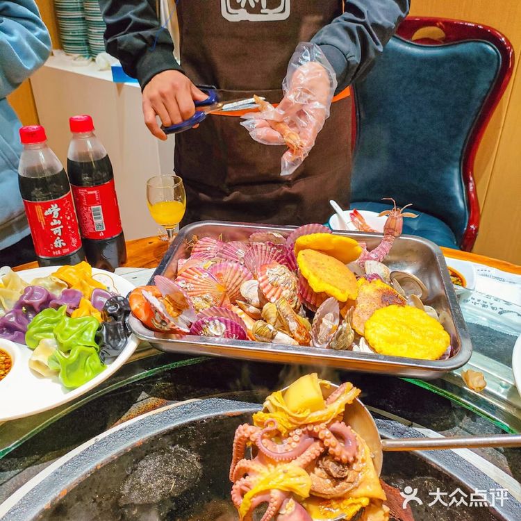 听说这是青岛本地人会去的海鲜蒸锅🥘
