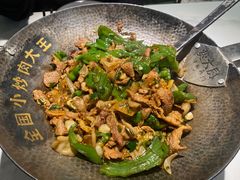 -费大厨辣椒炒肉(高铁吾悦广场店)