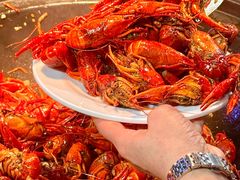 -金马门国际美食百汇(珞喻路店)