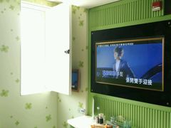 -唯爱KTV聚会餐厅(仙林东城汇店)