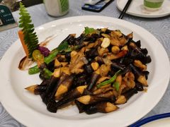 -汤臣·空中餐厅·严选粤菜(石湾世博广场店)