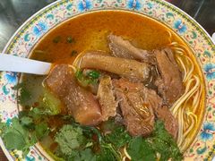 -金杨拉面王小吃面馆·牛三宝面·红烧牛肉粉