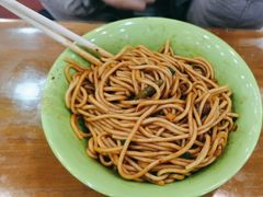 精致热干面-三镇民生甜食馆(胜利街总店)