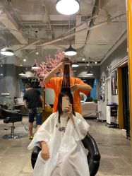 -时尚殿堂明星门店