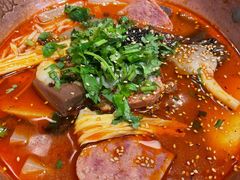 -成都你六姐·牛肉冒菜(城市集市合生汇店)