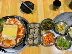 -源味屋韩式火锅&炸鸡(鼎城当代商城店)