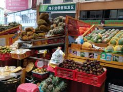 -三亚新鸿港水果一级批发市场