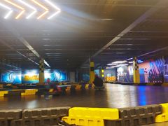 -极限PLAY运动娱乐新世界·团建派对潮玩休闲馆·室内蹦极高空游乐园