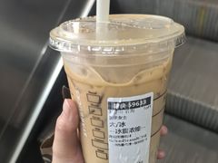 -星巴克臻选(上海今潮8弄店)