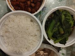 -老乡鸡(上海白玉兰广场店)