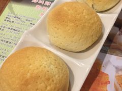 酥皮叉烧包-添好运点心专门店(深水埗店)