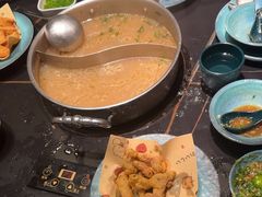 -老城鲜·小海鲜贝贝煲火锅(壹方城店)