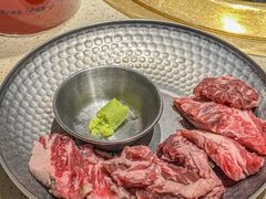 -蚂蚁洞·烤肉大营地(上海静安大悦城店)