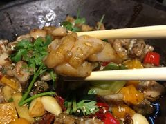 -西街夜油条·麻团包乌饭