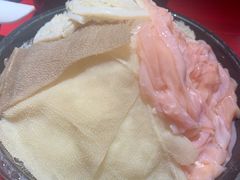 -谭鸭血老火锅(万象九宜城店)