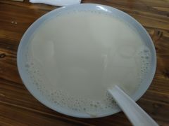 -云南大锅豆浆店