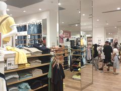 -优衣库(郑州丹尼斯大卫城店)