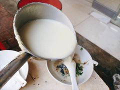 -云南大锅豆浆店
