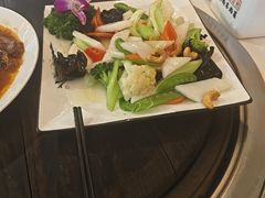 -人民公社铁锅炖·东北菜(卫国道店)