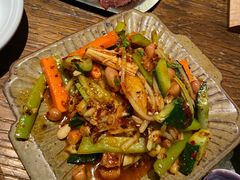 -鑫釜山海鲜烧烤(鑫丰国际店)