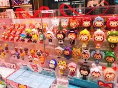 -泡泡玛特POPMART(杭州乐堤港店)