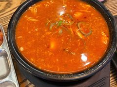 -吴草鸡爪오초닭발韩食堂(融恒盈嘉中心店)