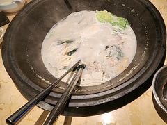 -陈大锅·岳阳鱼馆·地道岳阳菜(美食街店)