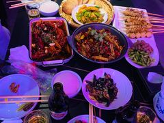 -粉墨特色菜·烧烤音乐酒馆