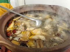 -威邵鸡煲(西华路总店)